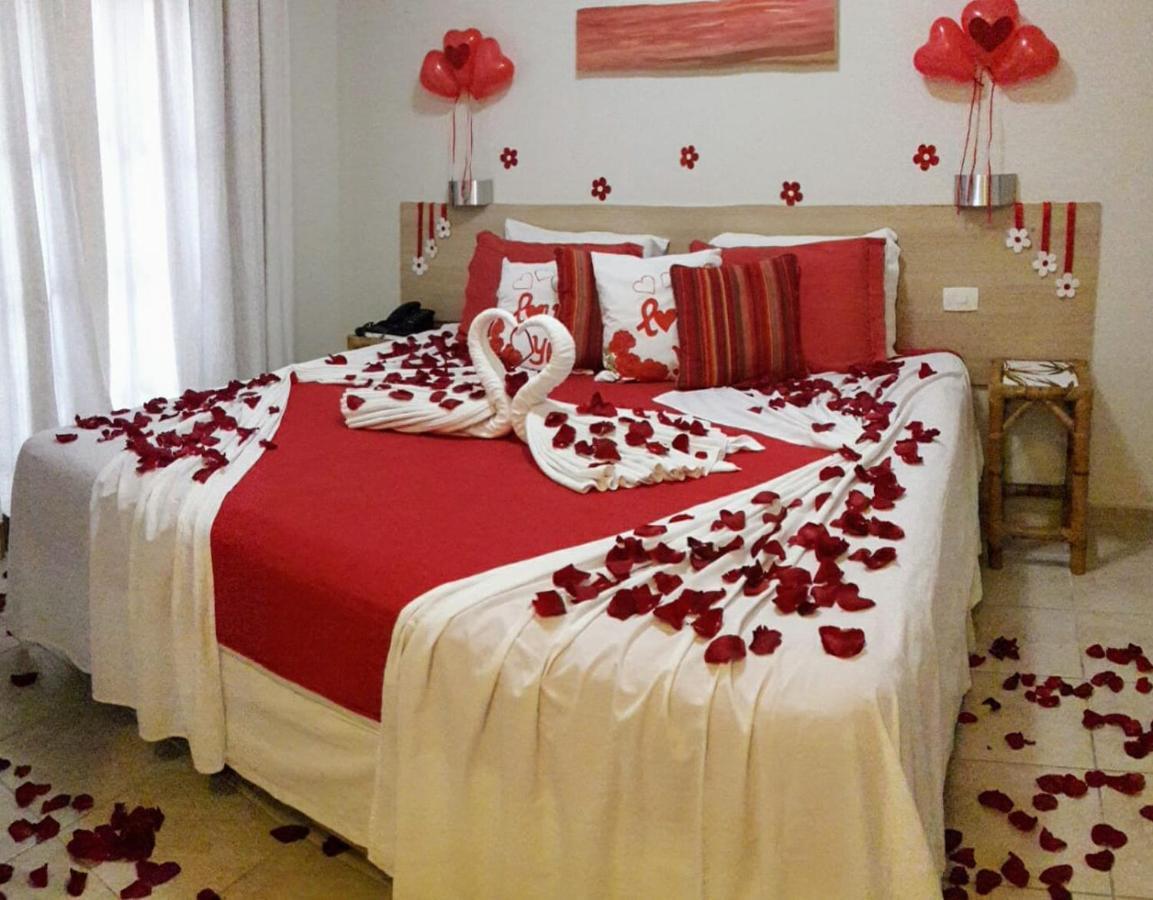 Hotel Costa Balena-Piscina Aquecida Coberta Γκουαρούχα Εξωτερικό φωτογραφία